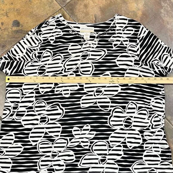 Alfred Dunner Striped Floral Short Sleeve Blouse 2X - Picture 6 of 9